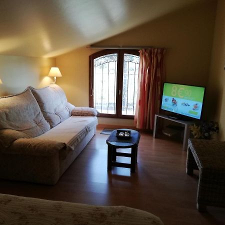 La Planquette Bed & Breakfast Castelnou Luaran gambar