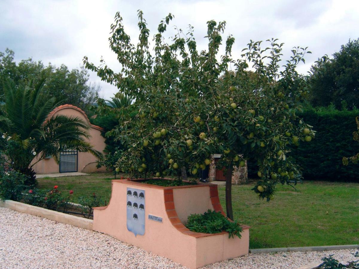 La Planquette Bed & Breakfast Castelnou Luaran gambar